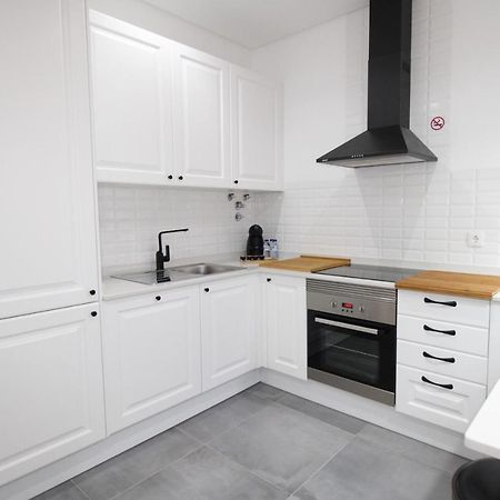 Apartamento Moderno Nas Olaias A 5 Minutos Da Faculdade Isel E Ist Lisbon Luaran gambar